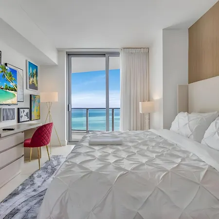 Ventur Luxe Condo - Oceanview - Gym, Beach Access